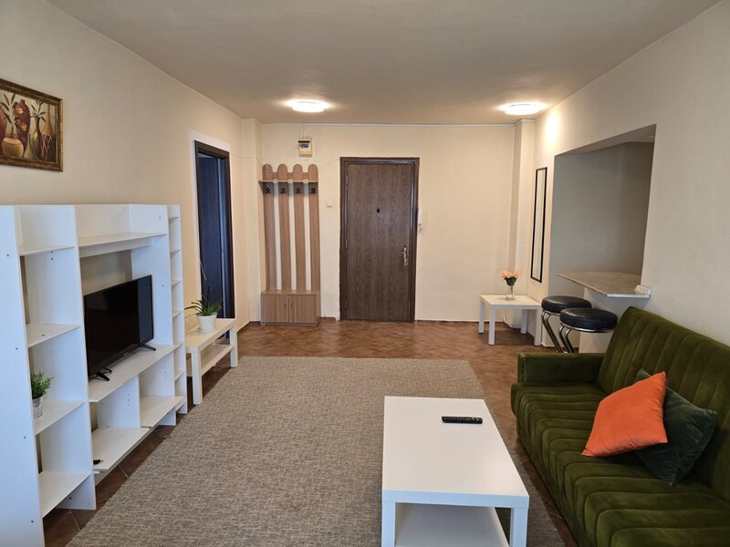 3 minute Metrou Piata Muncii, Decebal, 2 camere 67mp, 2 AC, Boiler